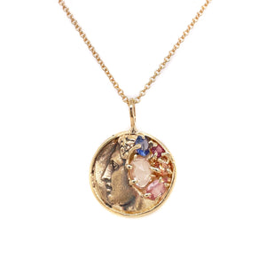 Gold of Memories Sapphire Pendant Necklace